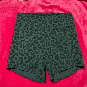 Balance athletica green cheetah spandex